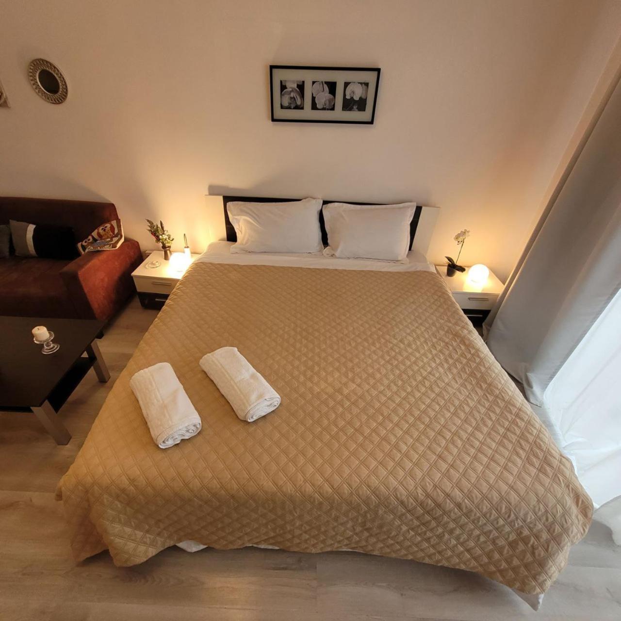 Anastasia Bratianu Apart 28B Beautiful View Self Check From 2 Pm Bukarest Eksteriør billede